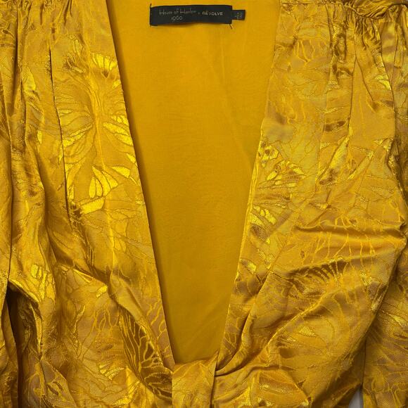 House of Harlow 1960 x Revolve Gold Metallic Tie Front Blouse Bell Sleeve Top S - Picture 4 of 8